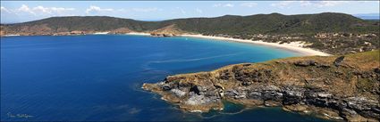 Wreck Beach - Great Keppel Island - QLD (PBH4 00 18750)